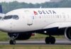 Aero-News : Une erreur à plus de 85.000 euros… Une hôtesse de l’air de Delta Air Lines déclenche par mégarde un toboggan d’évacuation