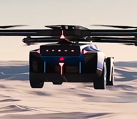 La voiture volante franchit, au Salon de Pékin, la frontière entre Science-fiction et Réalité !